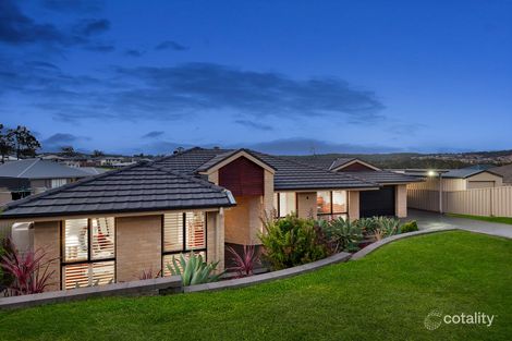 4 Graysynd Cct, Cameron Park, NSW 2285