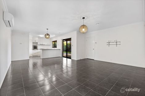 Property photo of 13 Ilvia Way Sebastopol VIC 3356