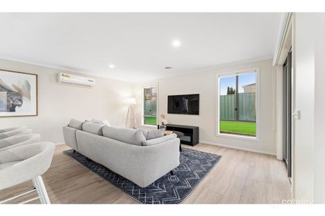 Property photo of 15 Mopane Circuit Wyndham Vale VIC 3024