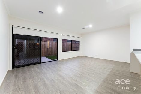 Property photo of 17 Stonecrop Way Wyndham Vale VIC 3024