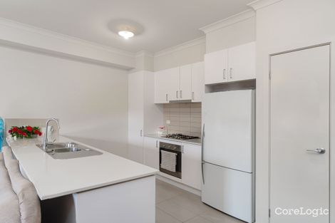 Property photo of 26 Sahi Crescent Roxburgh Park VIC 3064