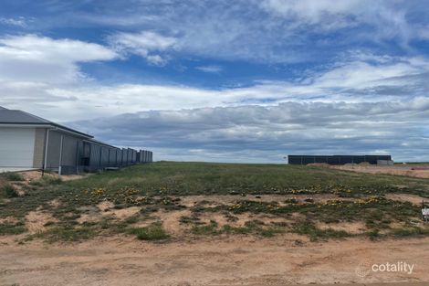 15 Moshulu St, Port Broughton, SA 5522