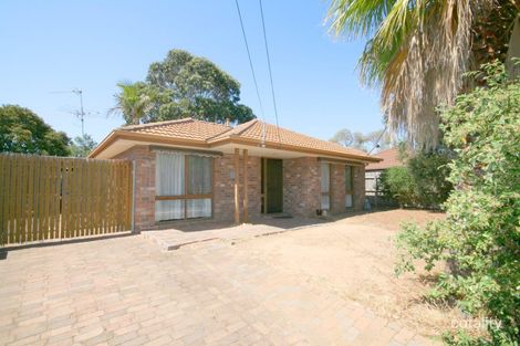 Property photo of 18 Derwent Road Werribee VIC 3030