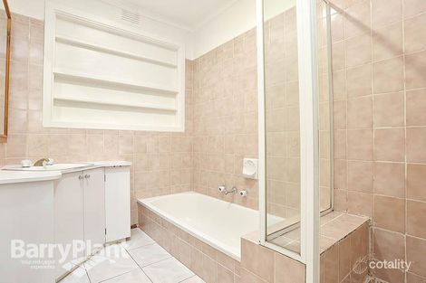 Property photo of 2 Guildford Avenue Springvale VIC 3171