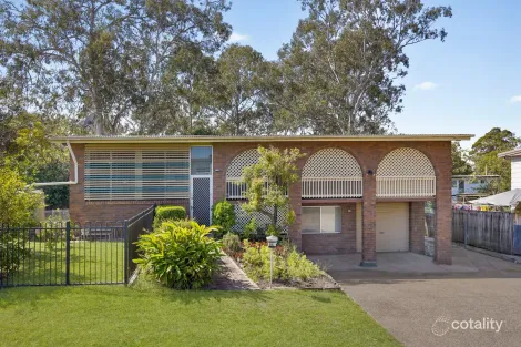 33 Crest St, Beenleigh, QLD 4207