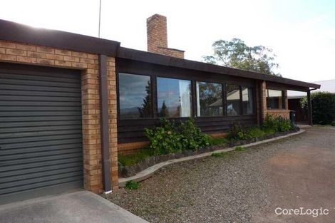 Property photo of 18 Bundara Crescent Tumut NSW 2720