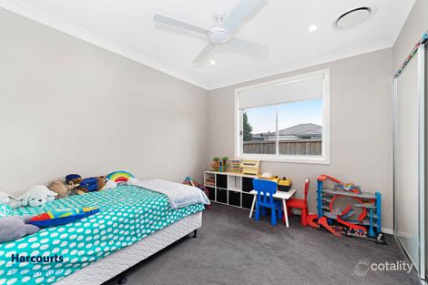 Property photo of 72 Bandara Circuit Spring Farm NSW 2570