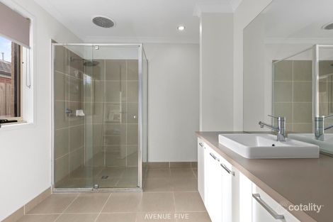 Property photo of 20 Southwinds Road Armstrong Creek VIC 3217