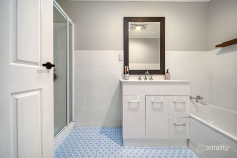 Property photo of 10 Mandurah Place Ngunnawal ACT 2913