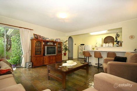Property photo of 2 Wooral Court Notting Hill VIC 3168