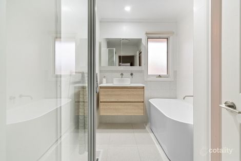 Property photo of 2/86A Kars Street Frankston South VIC 3199