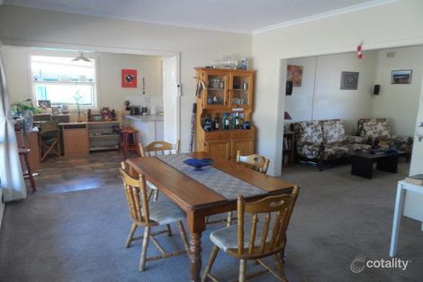 Property photo of 76 Drabsch Street Loxton SA 5333