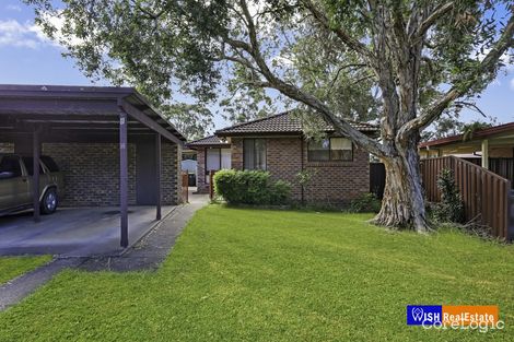 Property photo of 8 Cosmos Place Macquarie Fields NSW 2564