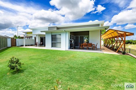 Property photo of 12 Sweetwater Court Ashfield QLD 4670