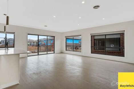 Property photo of 18 Bobby Drive Tarneit VIC 3029
