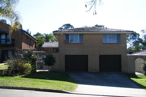 31 Phoenix Cres, Casula, NSW 2170