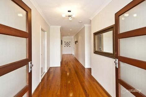 Property photo of 54 Coulterhand Circle Byford WA 6122
