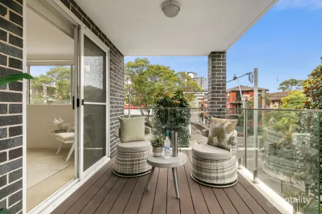 Property photo of 8/39-41 Pacific Parade Dee Why NSW 2099