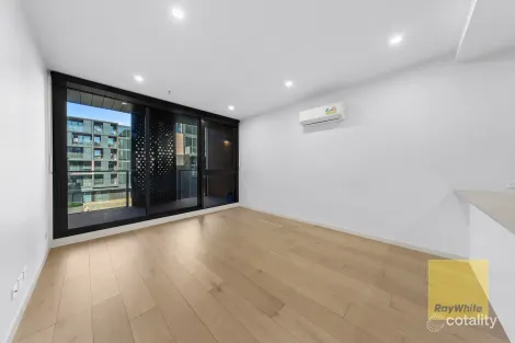 Property photo of 201/93 Furlong Road Cairnlea VIC 3023