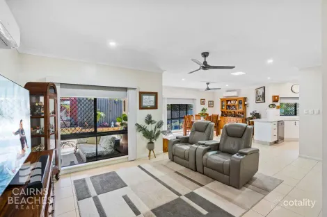 Property photo of 8 Sago Close Palm Cove QLD 4879