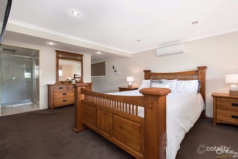 Property photo of 28 Orsan Street Wynnum West QLD 4178