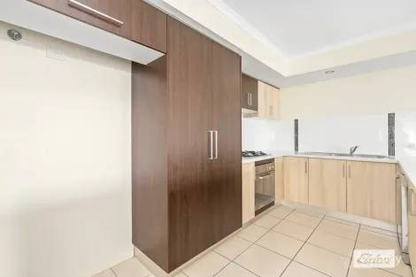 Property photo of 1/6 Newman Drive Emerald QLD 4720