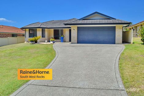 Property photo of 66 Bruce Field Street South West Rocks NSW 2431