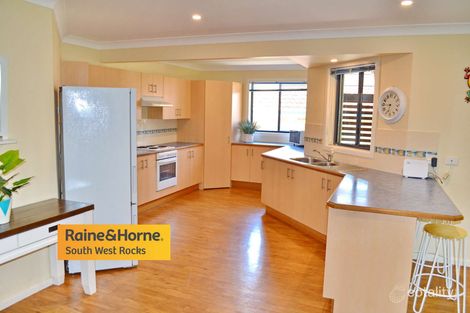 Property photo of 66 Bruce Field Street South West Rocks NSW 2431
