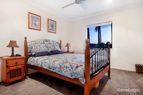 Property photo of 1/1001 Lakeview Terrace Benowa QLD 4217