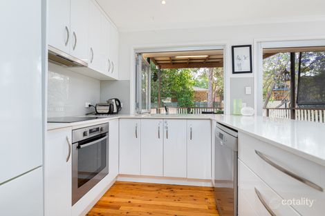 35 Folkstone Ave, Albany Creek, QLD 4035