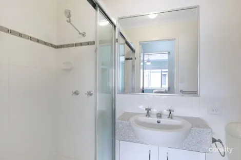 Property photo of 1/98 Duffield Road Kallangur QLD 4503