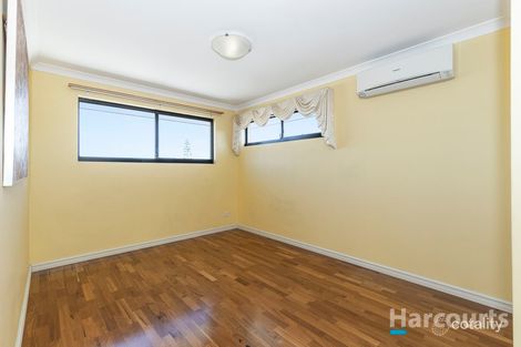 Property photo of 5 Belhaven Terrace Quinns Rocks WA 6030