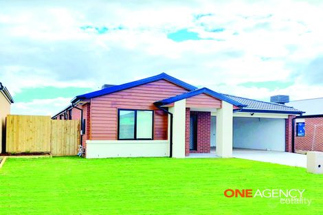 Property photo of 22 Solitaire Way Wallan VIC 3756