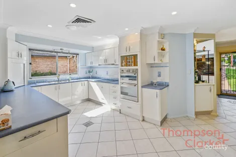 Property photo of 4 Torres Close Ashtonfield NSW 2323