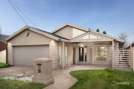 Property photo of 15 Quinn Court Altona Meadows VIC 3028