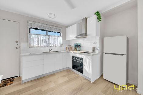 Property photo of 2/9 Walter Street Cranbourne VIC 3977