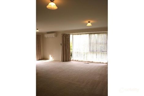 Property photo of 2/29 Ivanhoe Street Glen Waverley VIC 3150