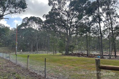 195 Coates Rd, Snake Valley, VIC 3351