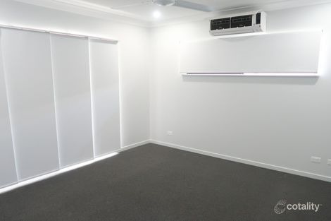 Property photo of 37 Ainslie Place Smithfield QLD 4878