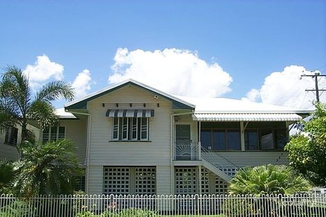 237 Draper St, Parramatta Park, QLD 4870