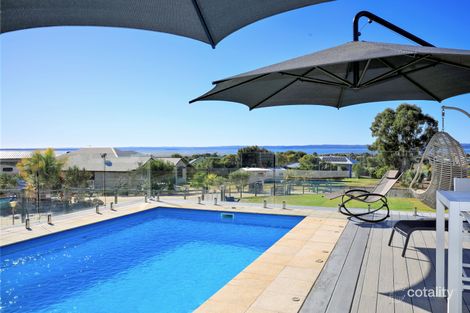 Property photo of 16 Edgecumbe Close River Heads QLD 4655