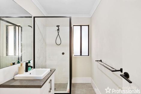 Property photo of 26 Pearce Avenue Forrestfield WA 6058
