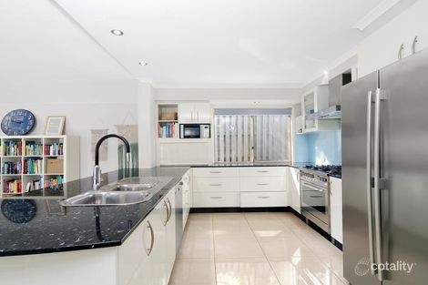 Property photo of 3 Strike Way Mudgeeraba QLD 4213