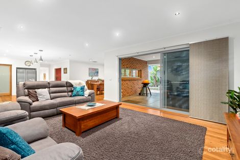 Property photo of 44 Nancarrow Drive Doreen VIC 3754