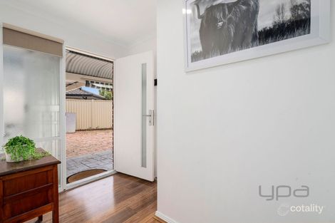 Property photo of 4 Bellbird Court Werribee VIC 3030