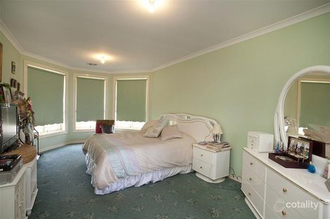 Property photo of 16 Lewis Avenue Burnside VIC 3023