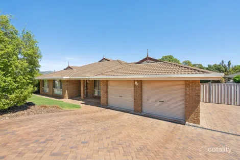 34 Foxfield Dr, Onkaparinga Hills, SA 5163