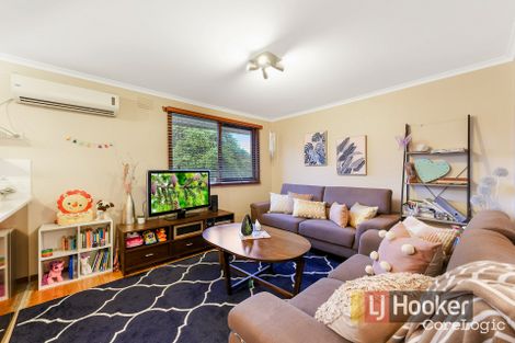 Property photo of 12 Rolland Court Endeavour Hills VIC 3802