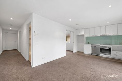 Property photo of 23/4A Lansdowne Road St Kilda East VIC 3183
