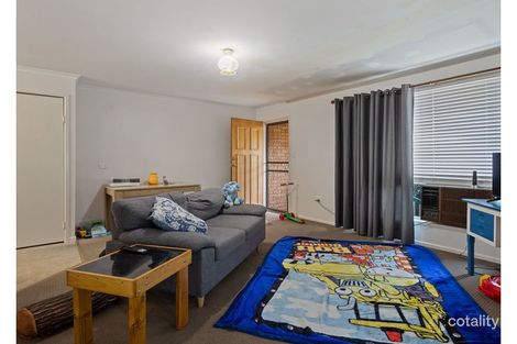 Property photo of 1/8 Spies Court Mount Lofty QLD 4350
